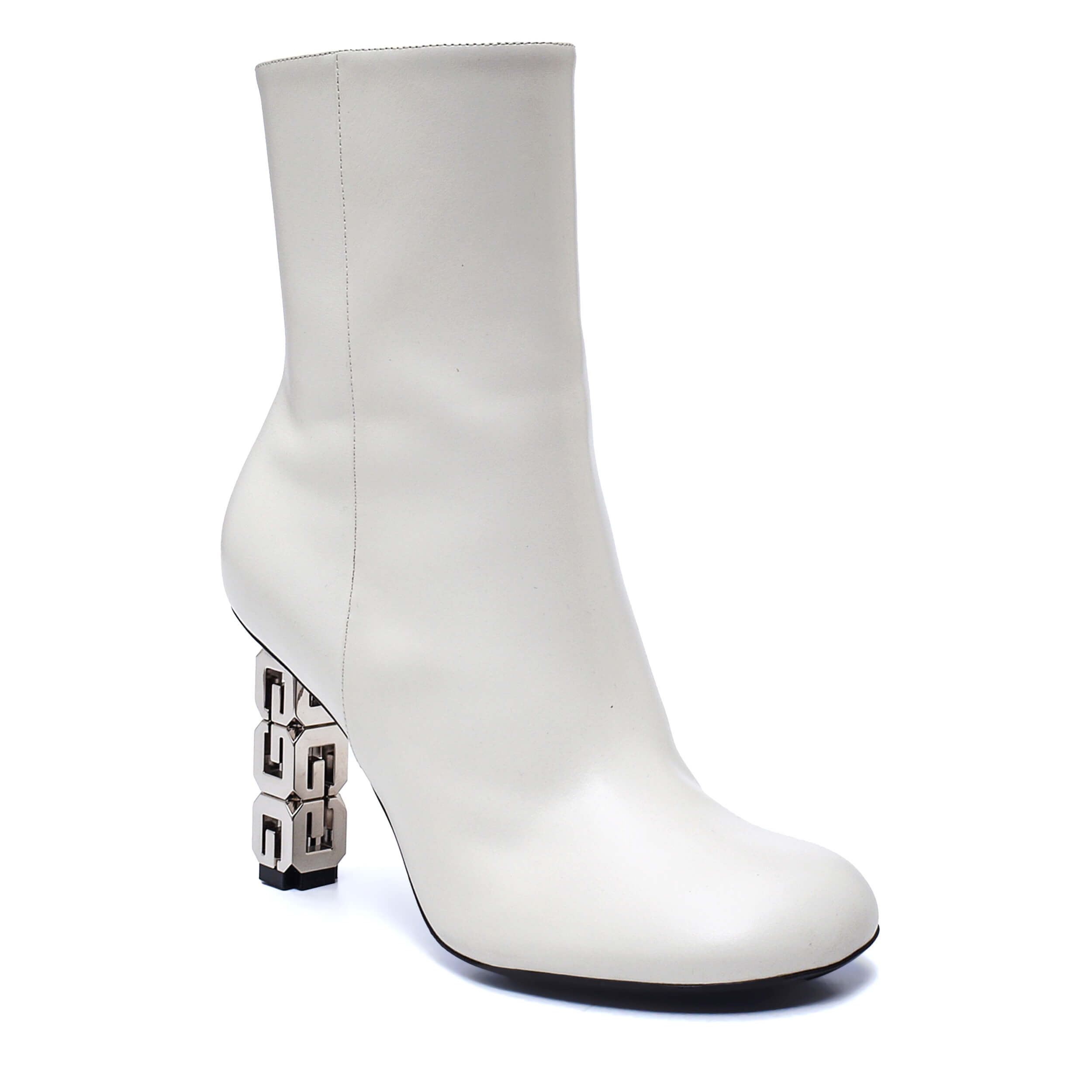 Givenchy - White Leather G Cube Ankle Boots / 38